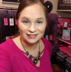 Meet your Posher, Dani